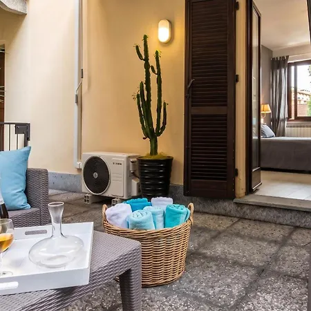 Cuore - Charming Intra Apartment, Walk Everywhere *